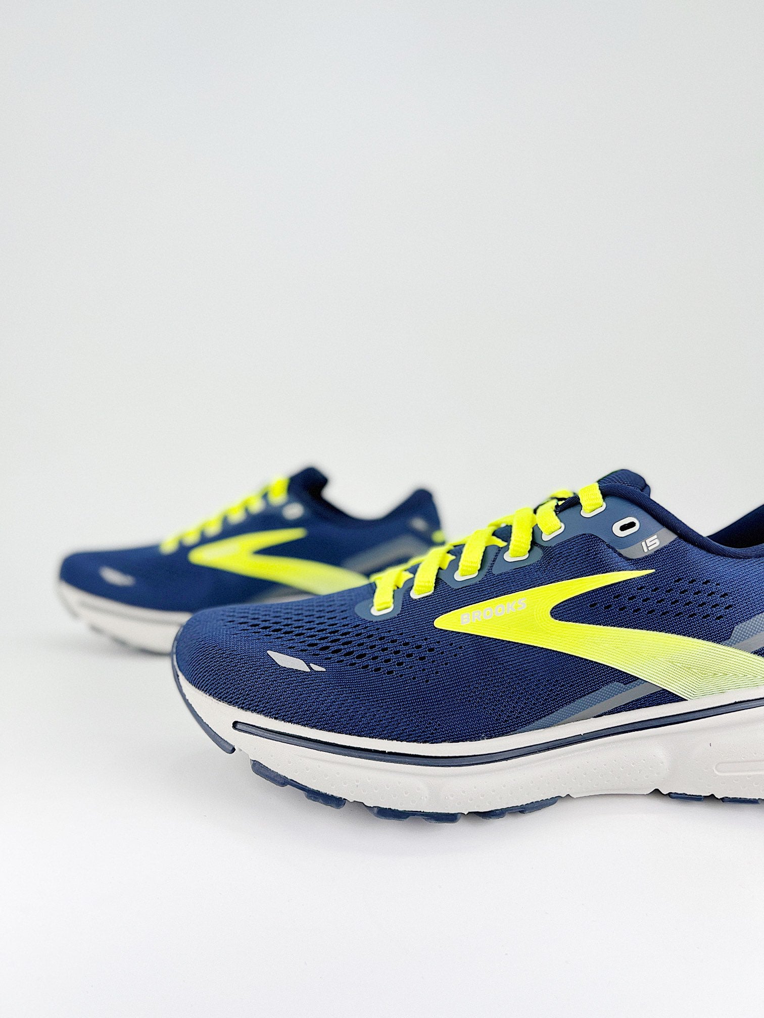 Brooks Ghost 15