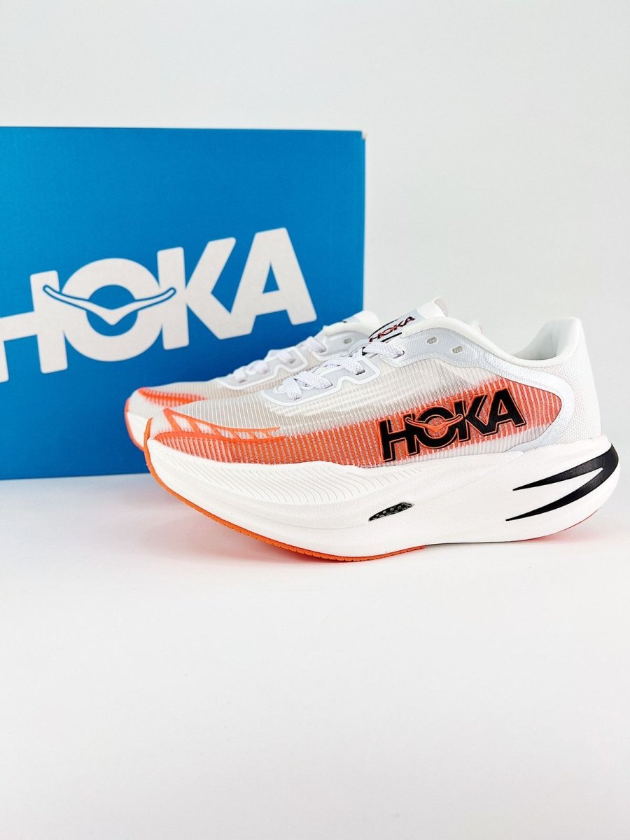hoka - Royal Feet 2025