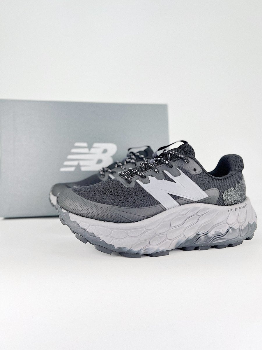 New Balance Fresh Foam X Trail More v3 - Royal Feet 2025